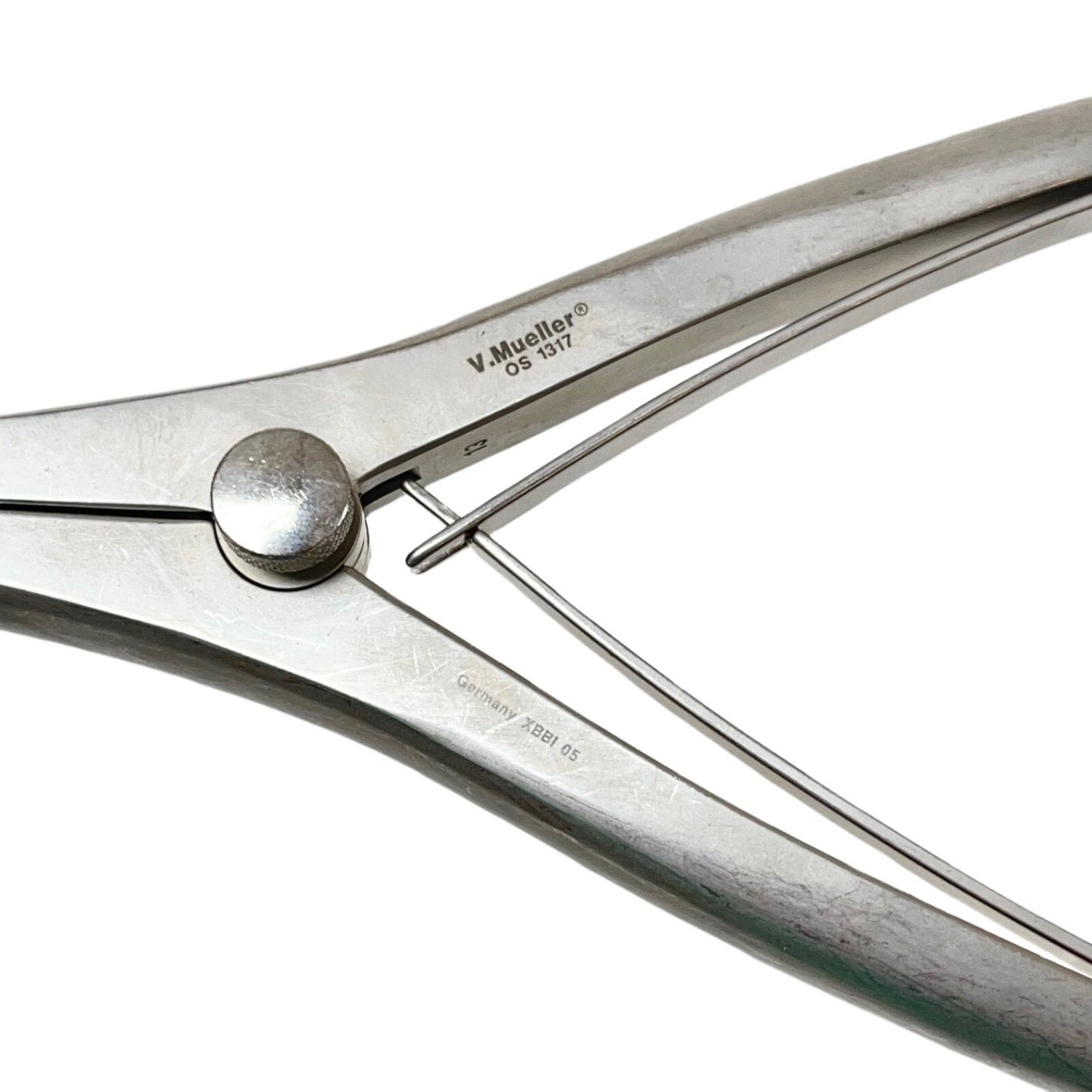 V. Mueller OS1317 Lamina Spreader with Bar Ratchet Inge 10 Inch OR Grade