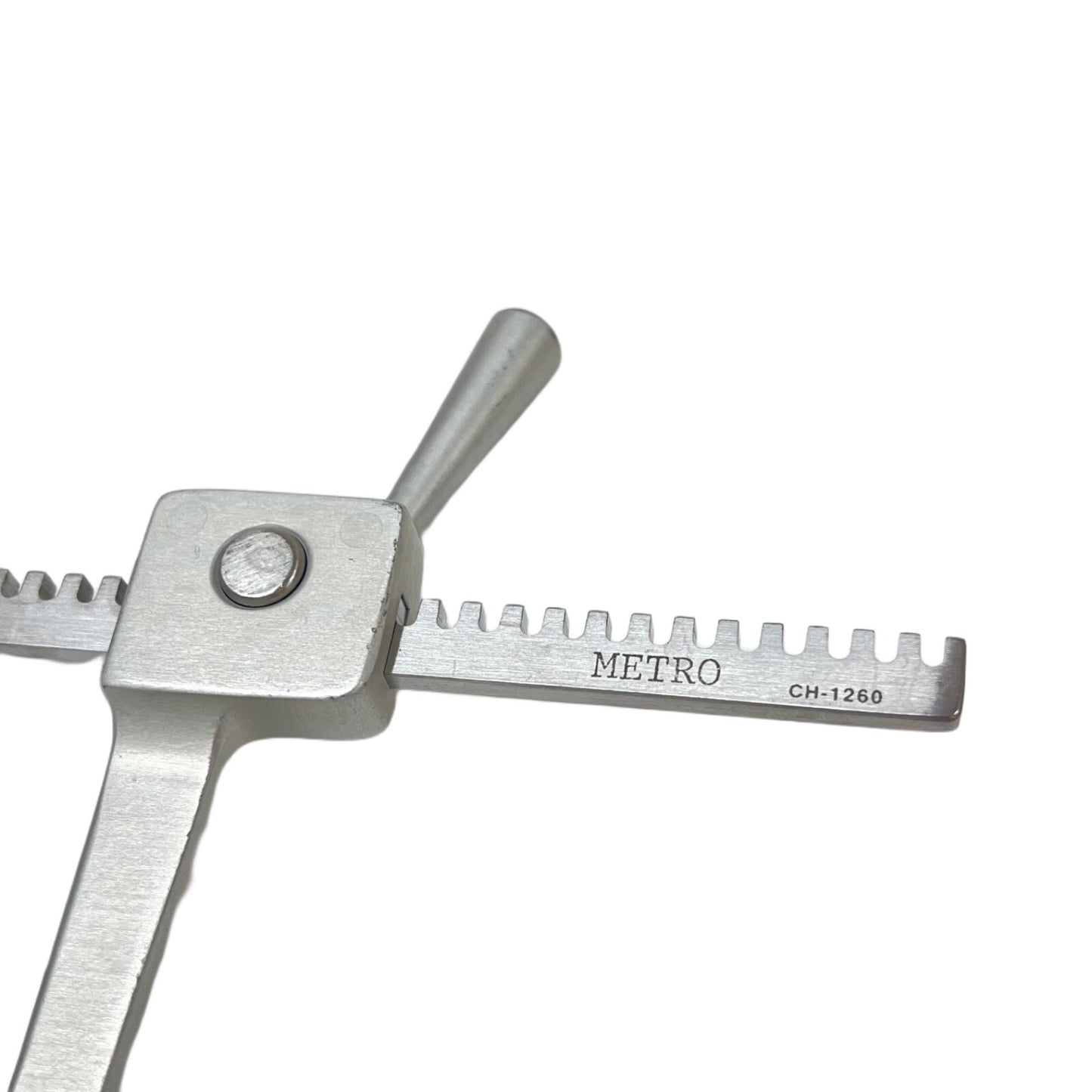 V. Mueller CH1260 FINOCHIETTO Spreaders Aluminum arms and blades instrument