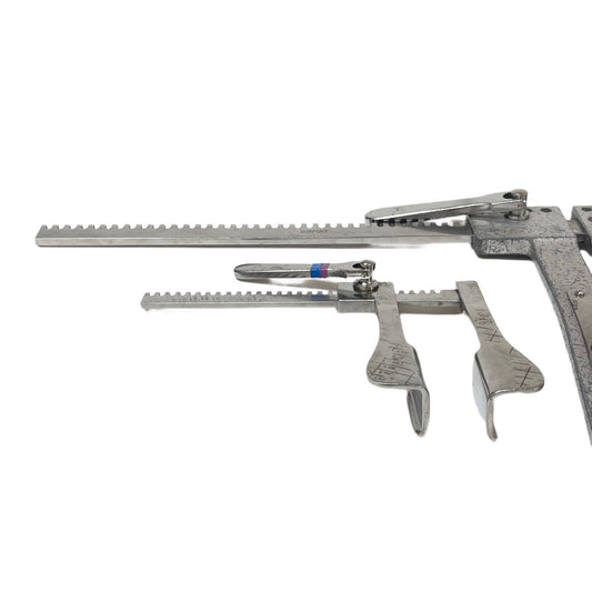 Finochietto Rib Retractors & Spreader Self-Retaining W/ Rack As Is