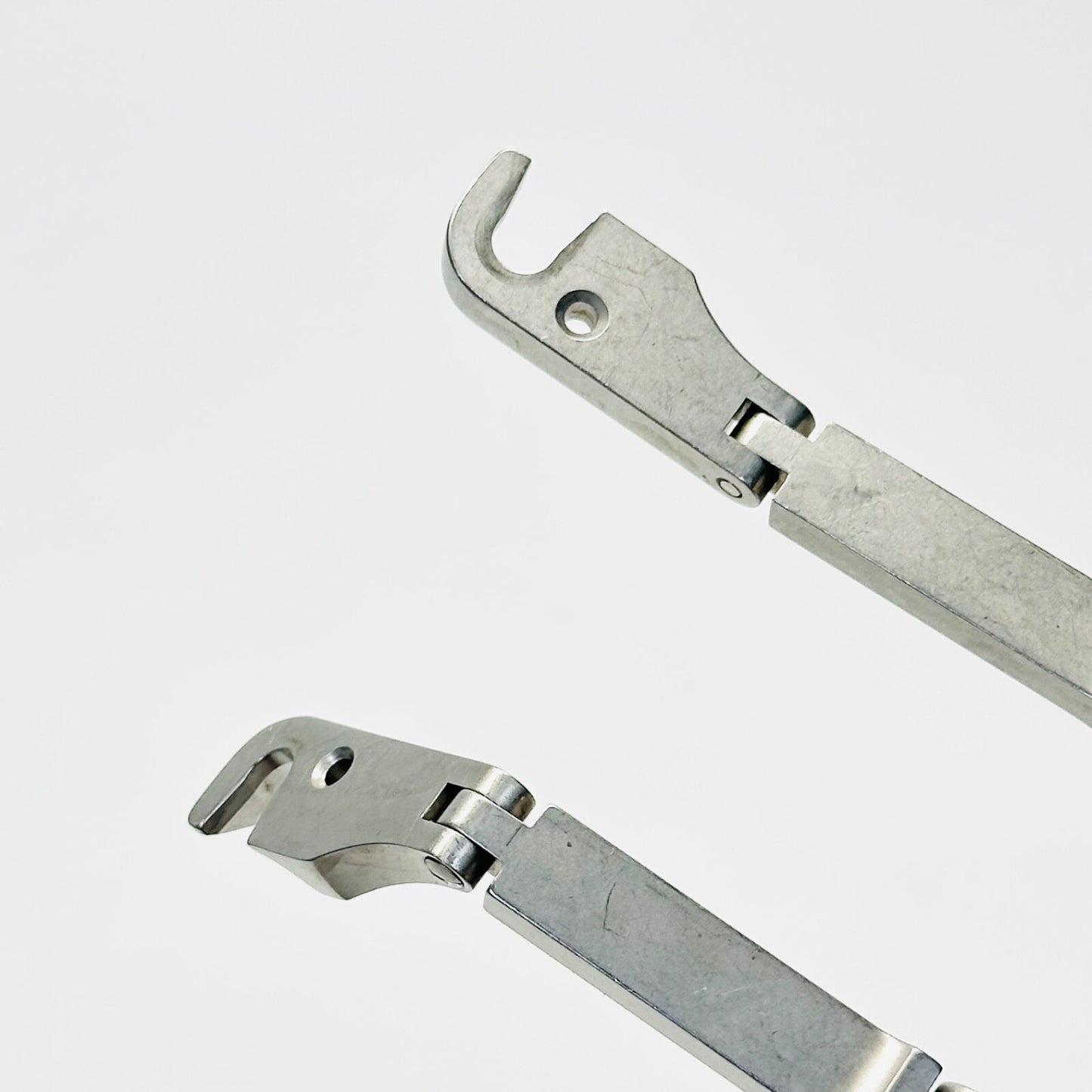 Medtronic 875-110 Transverse Self-Retaining Retractor W/ BLADES