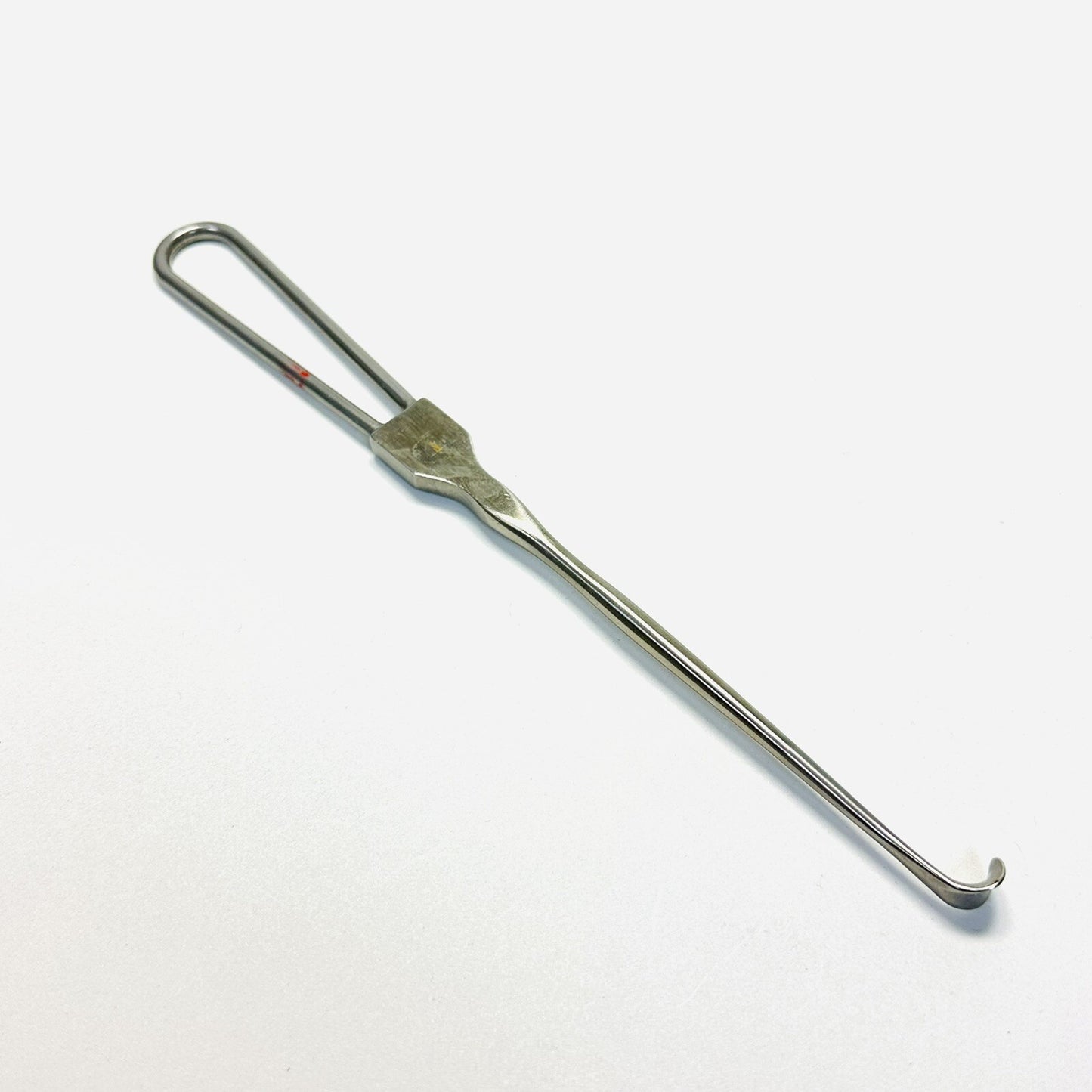 V. Mueller NL1003 Retractor, Cushing Straight Plain Edge 8 3/4 Inch