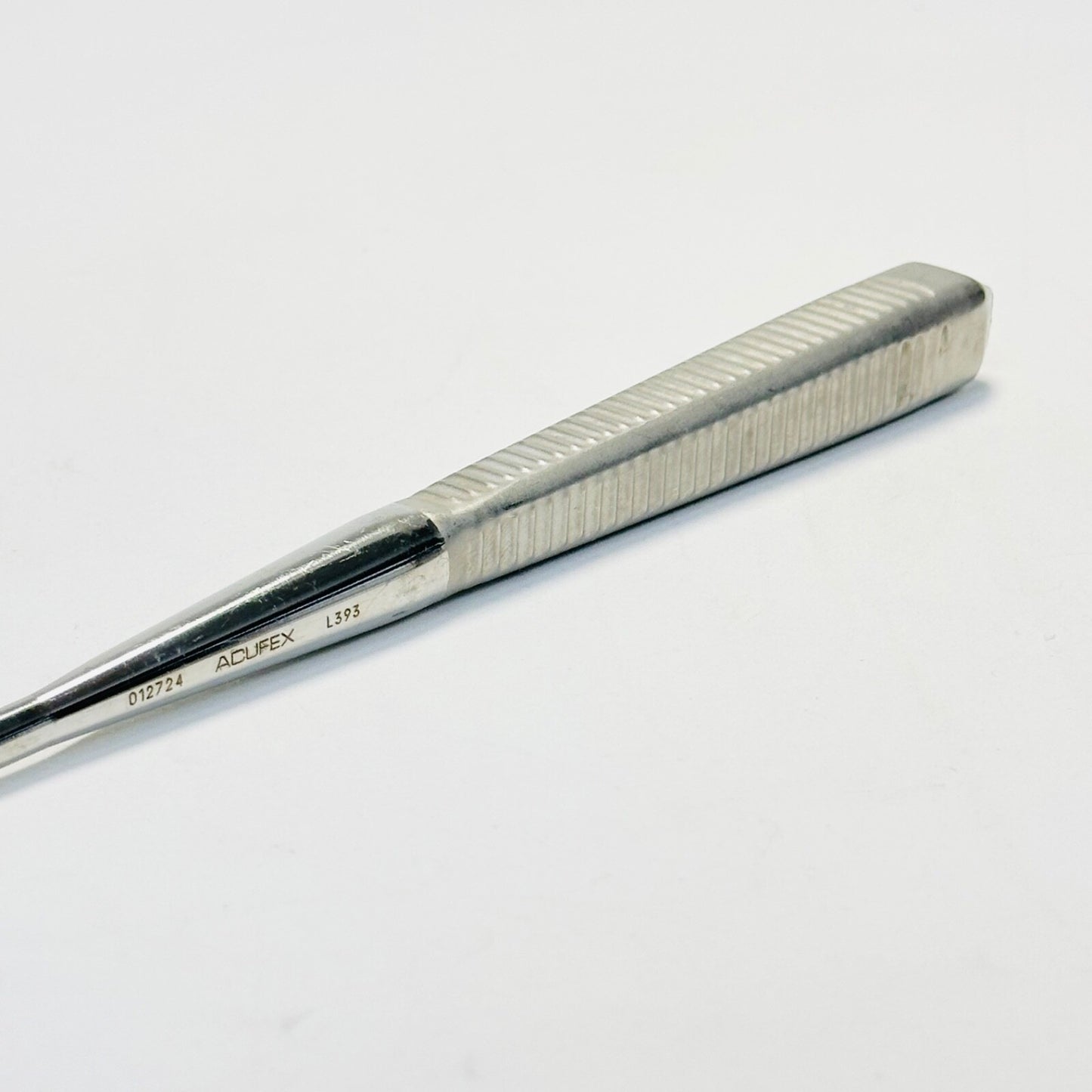 ACUFEX 012724 NotchMaster 6.4mm Curved Gauge Instrument
