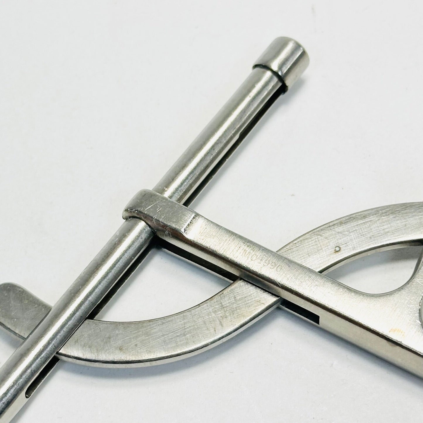 V. mueller MO1990 Tydings Tonsil Snare 6-5/8 Inch Instrument