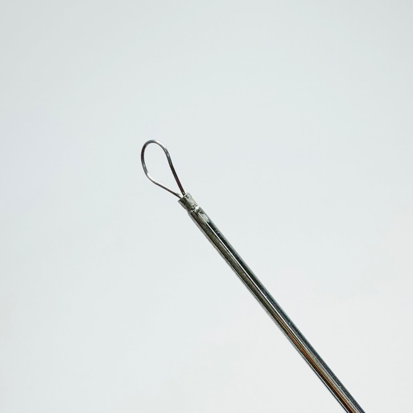 V. MUELLER AU5610 Ear Billeau Curette Loop, Round Knurled Handle Small Tip 7 In.