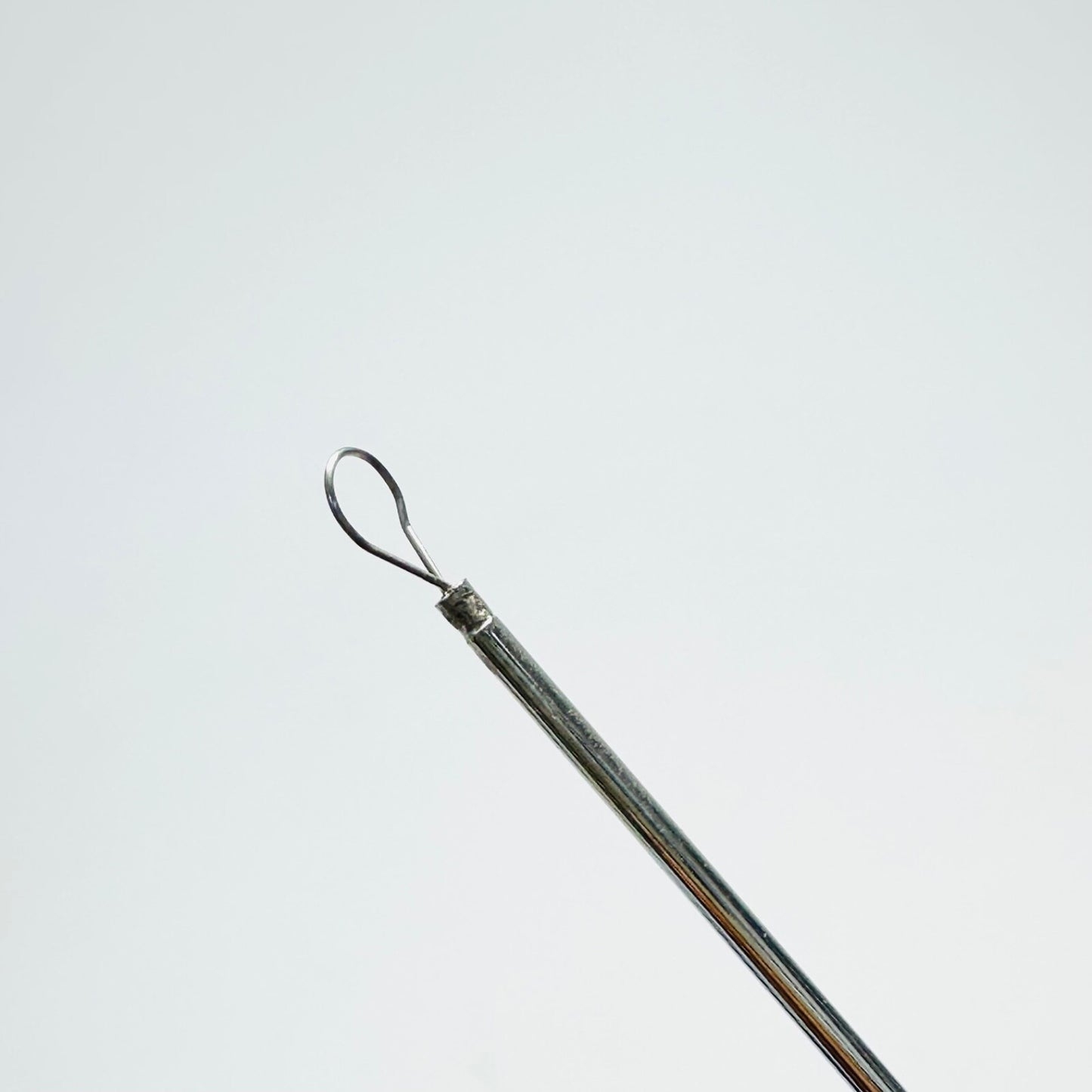 V. MUELLER AU5610 Ear Billeau Curette Loop, Round Knurled Handle Small Tip 7 In.