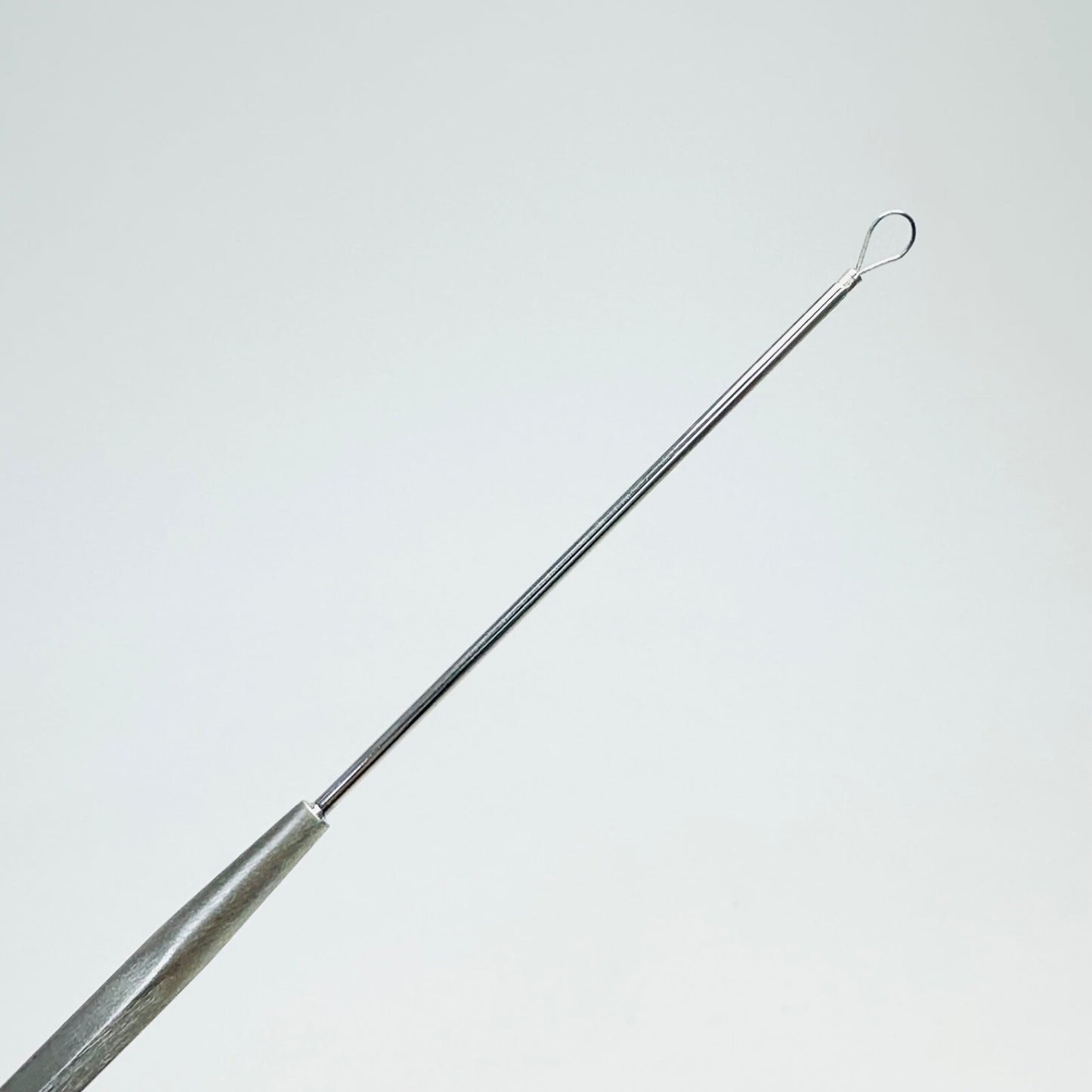 V. MUELLER AU5610 Ear Billeau Curette Loop, Round Knurled Handle Small Tip 7 In.