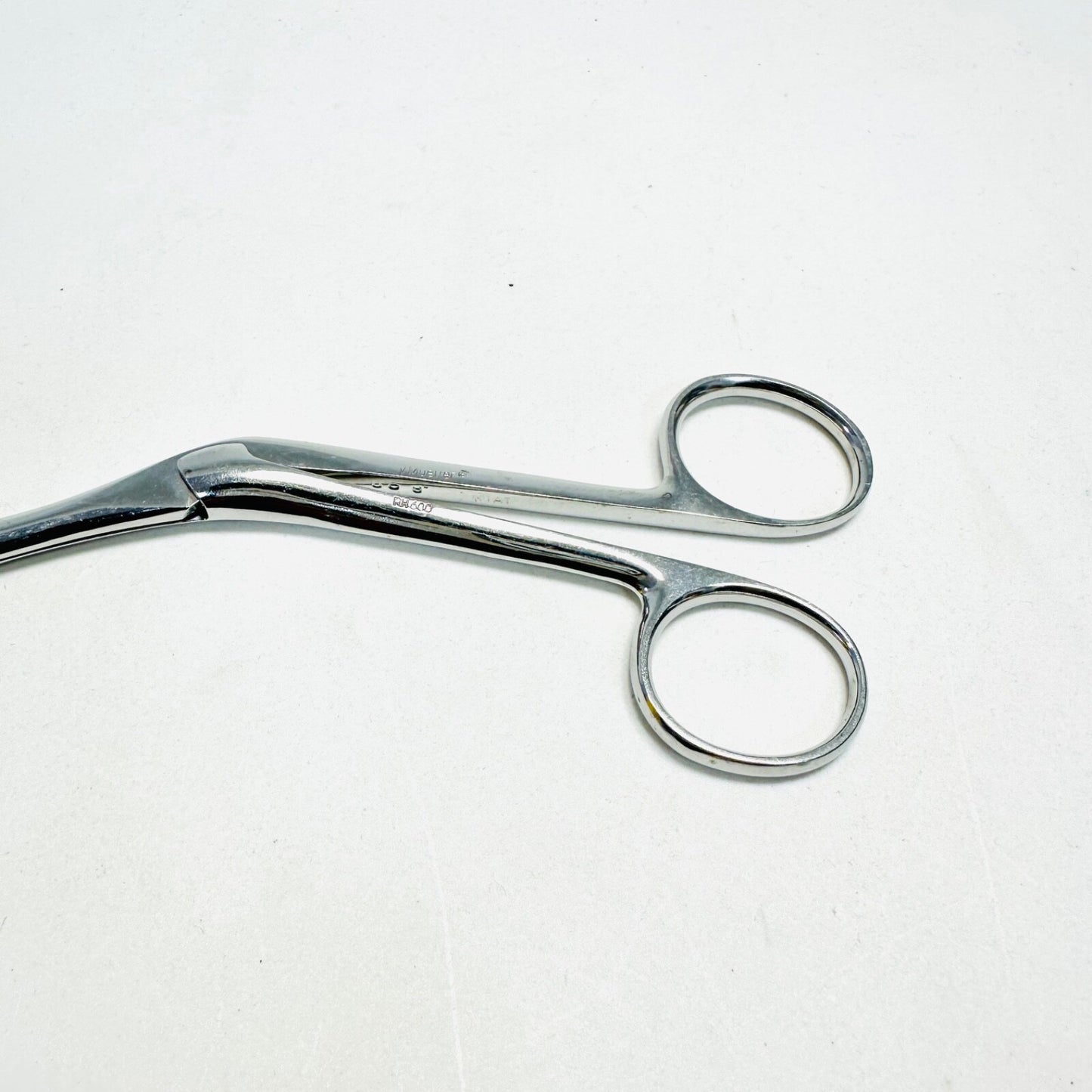 V. Mueller RH600 Knight Nasal Scissors, 6-3/4 in Stainless Steel Instrument