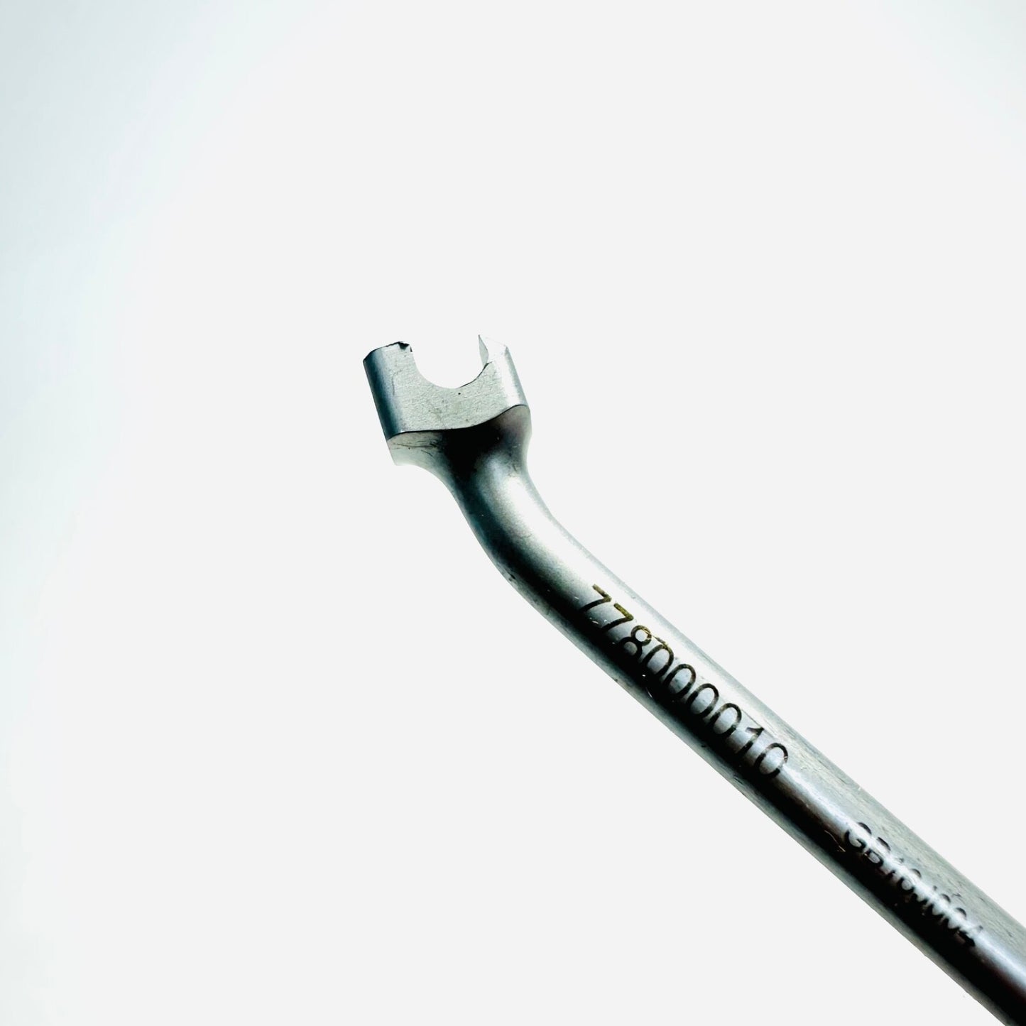 Medtronic 178000010 Angled Osteotome 5.5mm Instrument