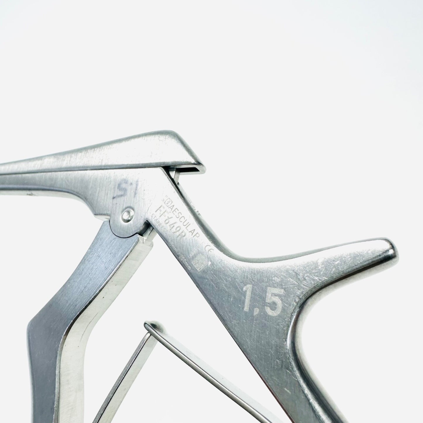 Aesculap FF649R Kerrison Punch, Jaw Position 130°, Upwards, L - 200 mm, 1.5mm `