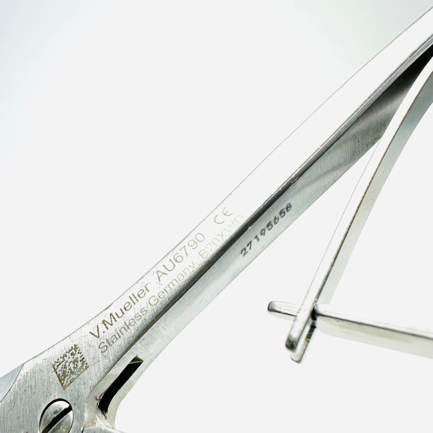 V. Mueller AU6790 Beyer Ronguer Forceps DBL ACT 4 X 15mm BITE Instrument