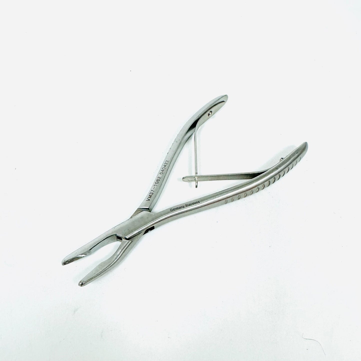 V. Mueller VM37-1082 Curved Rongeur Reiner 4 X 7 mm Bite Instrument