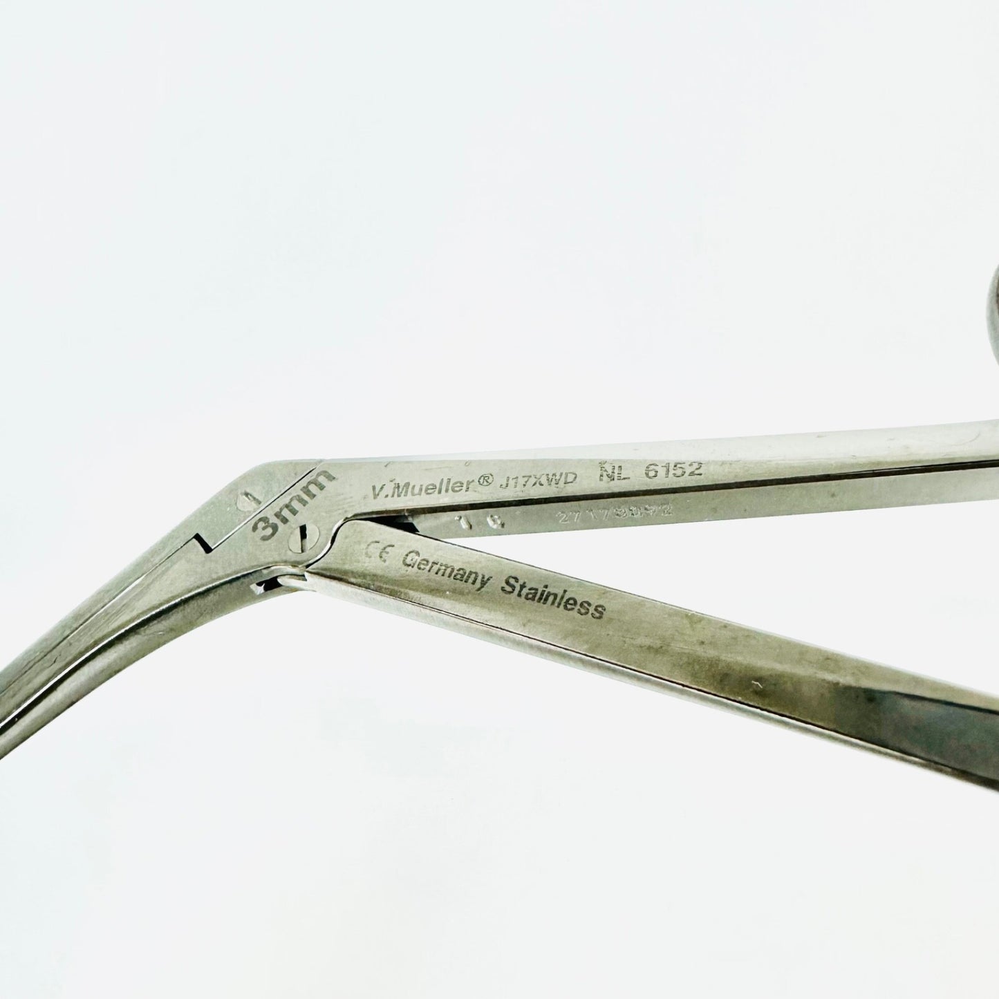 V. Mueller NL6152 Pituitary Rongeur Forceps 7 In Angled Down 3 X 10mm instrument