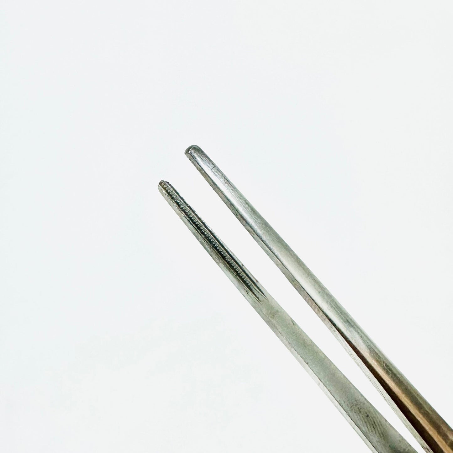 V. Mueller CH5902 DeBakey Tissue Forceps 7-3/4 Inch Instrument