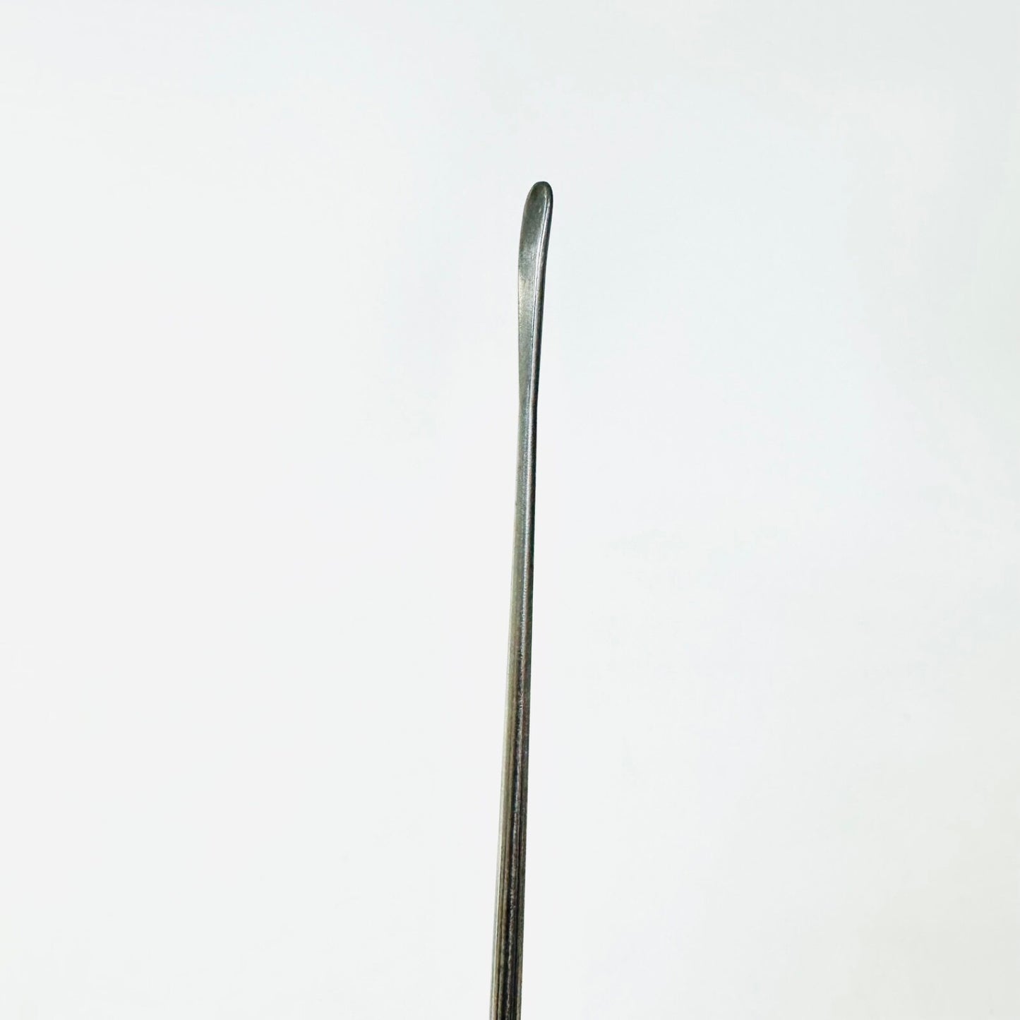 V. Mueller NL1093 Dissector, Penfield Semi-Curved #4 8.5" Instrument
