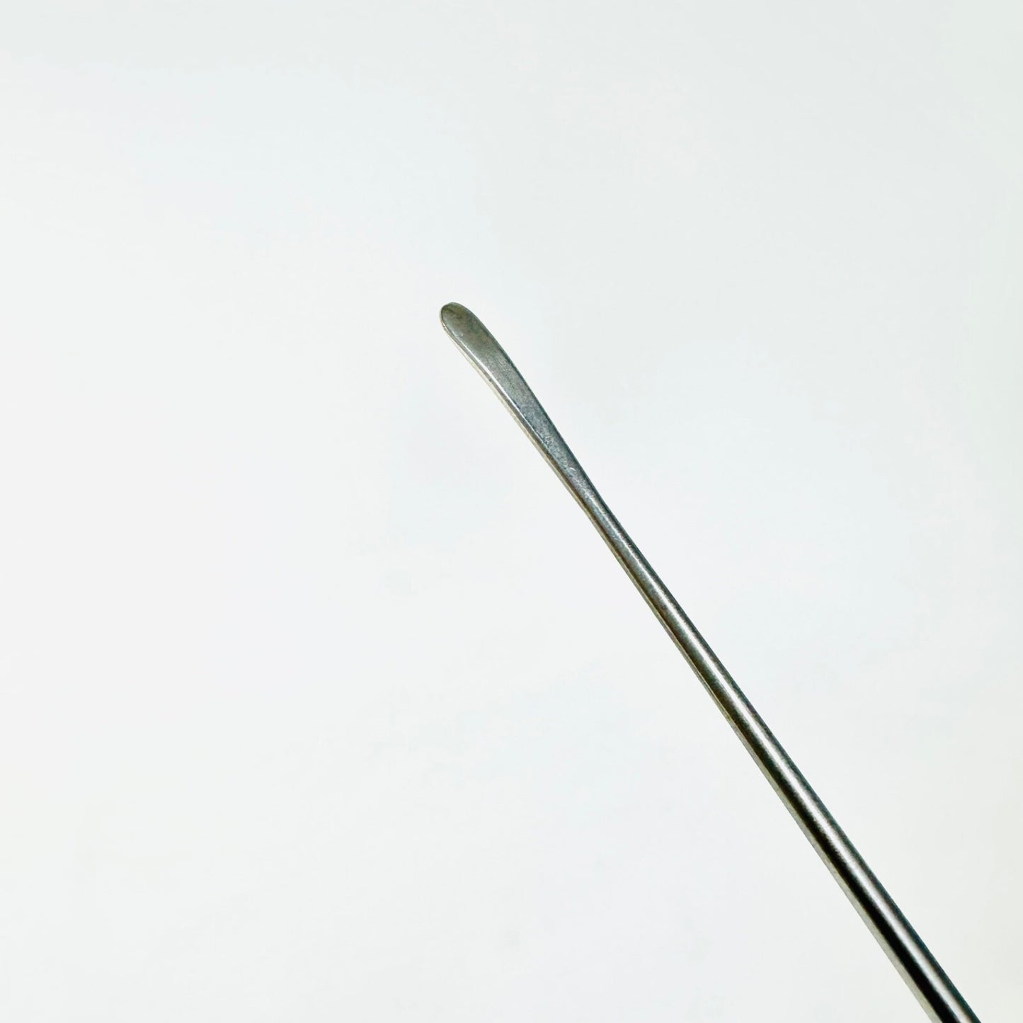 V. Mueller NL1093 Dissector, Penfield Semi-Curved #4 8.5" Instrument