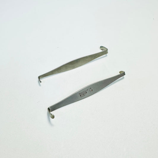 Aesculap BT012R CRILE Retractor, 110 mm (4 1/4"), double ended ( set of 2 )