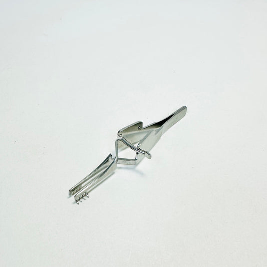 SKLAR 22-8920 Holzheimer Retractor - 4", Sharp, 4x4 Teeth Instrument