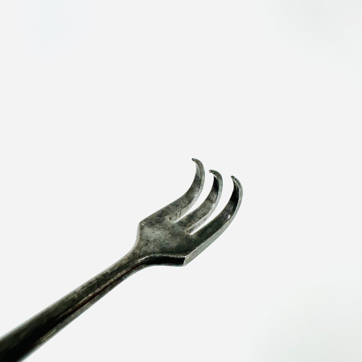 V. Mueller SU3785 Senn Retractor 6-1/4 Inch Instrument