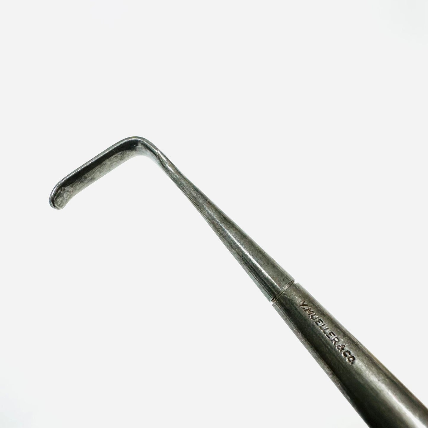 V. Mueller SU3785 Senn Retractor 6-1/4 Inch Instrument