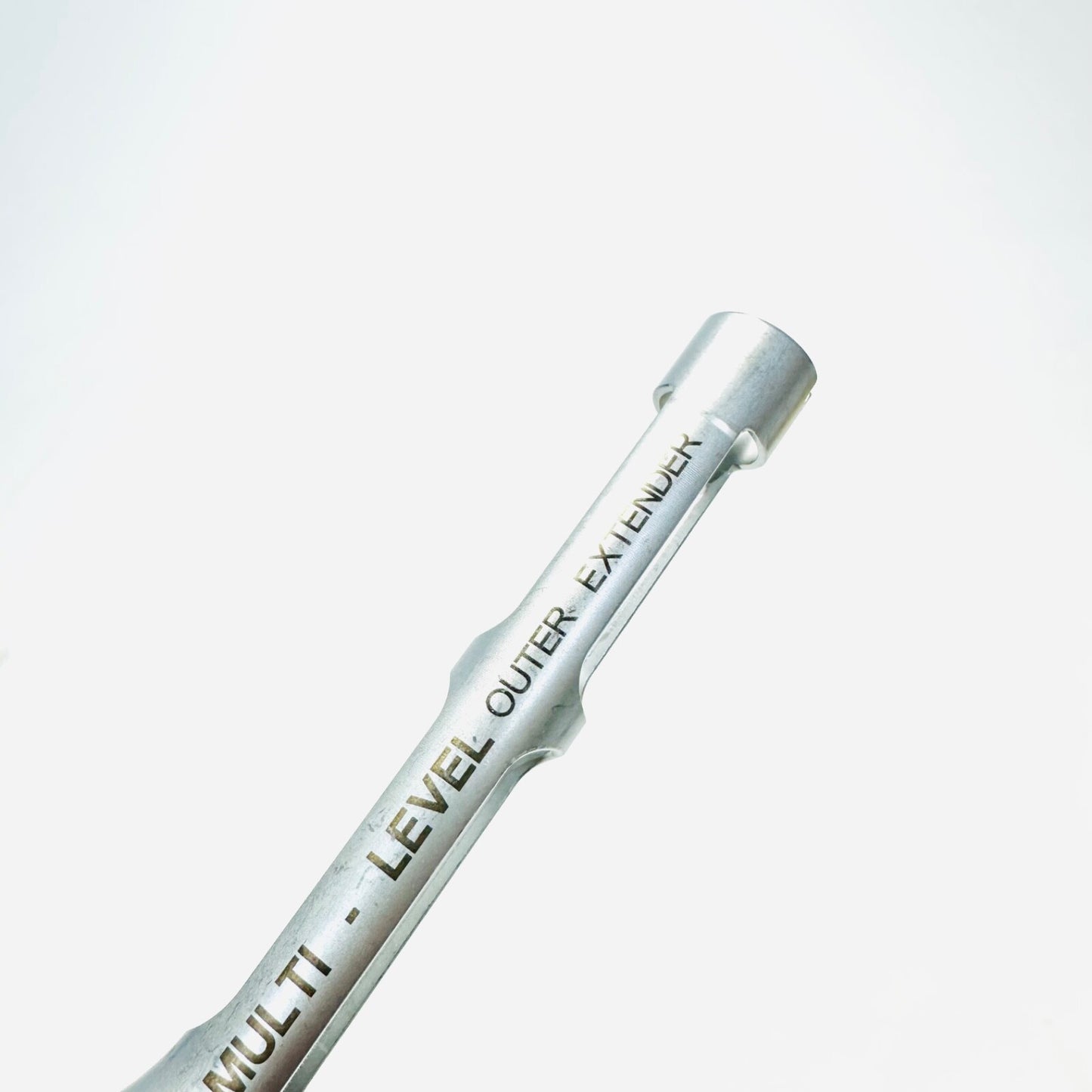 Medtronic 75753019 Two-Level Outer Extenders Instrument