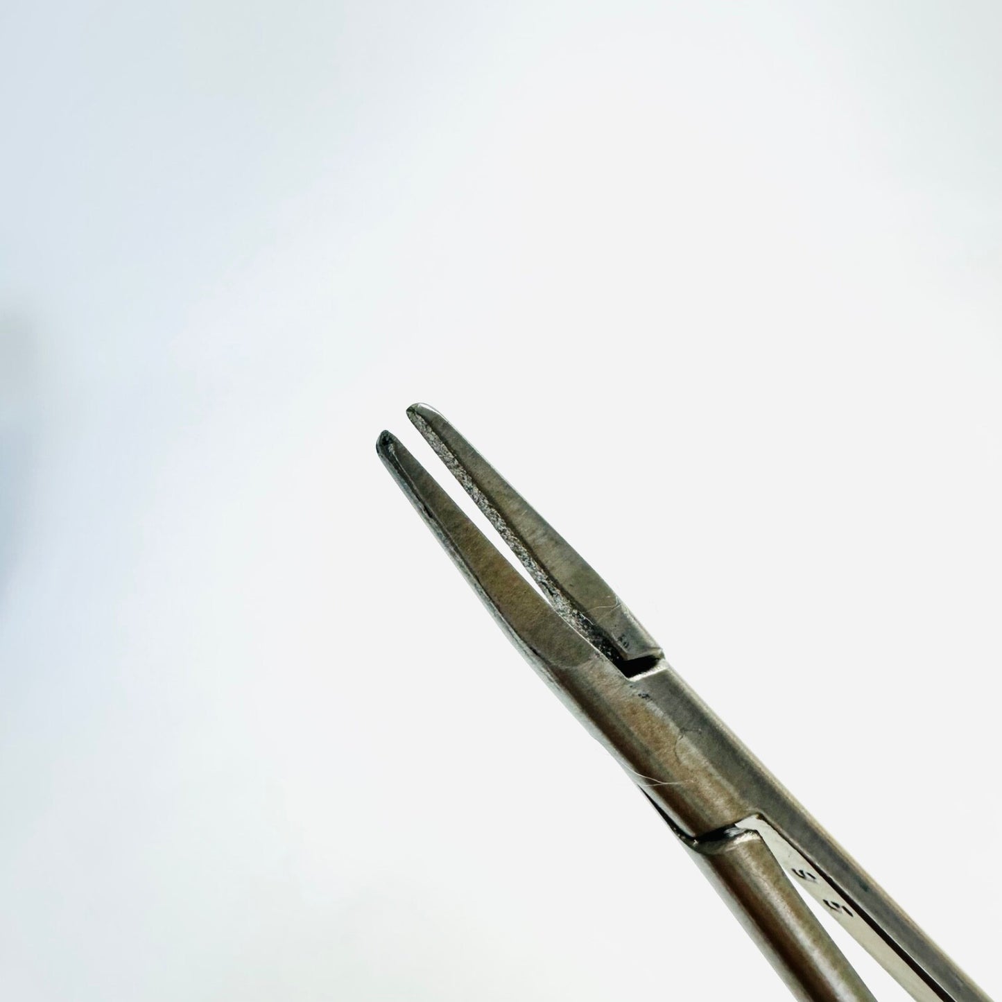 V. Mueller CH06152 Micro Needle Holder Delicate Touch Jacobson 8-1/4 Inch