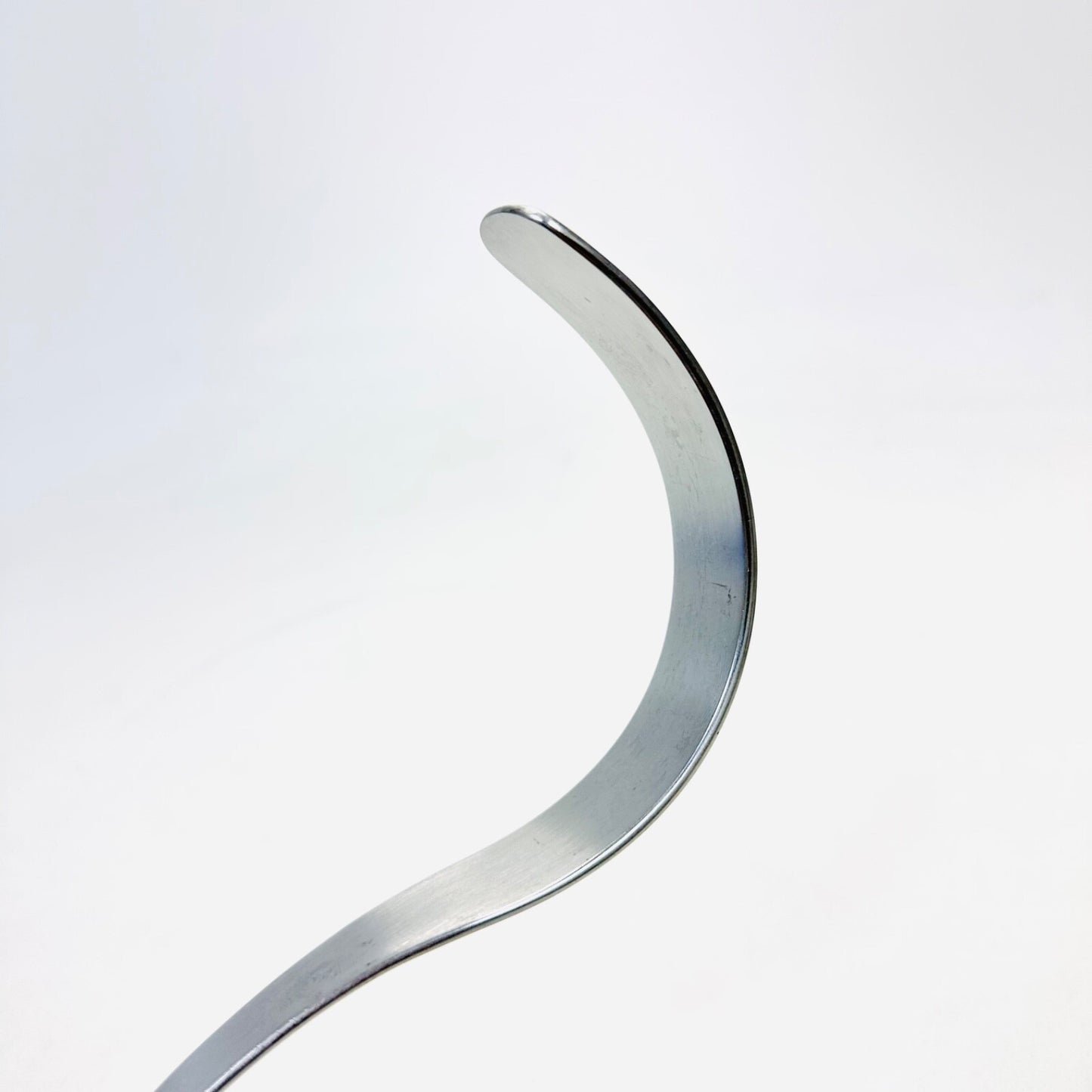 V. Mueller SU3301 Deaver Retractor, 10" Length x 1" Wide Instrument