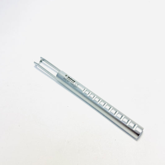 Medtronic 9560787 MECHANICAL COMPRESSOR Instrument