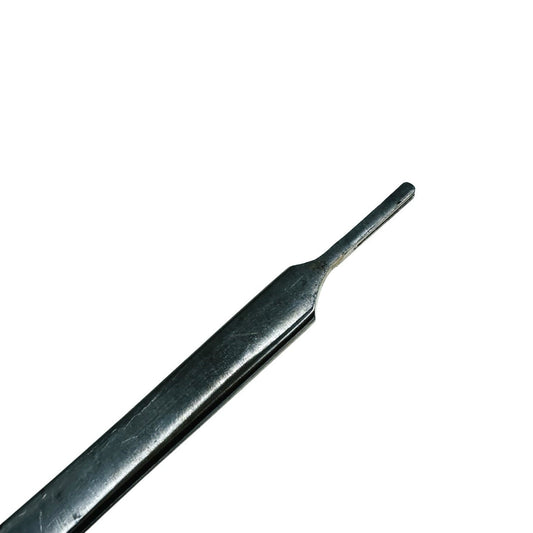 D 273501100 SET ALIF SCALPEL, LONG Instrument