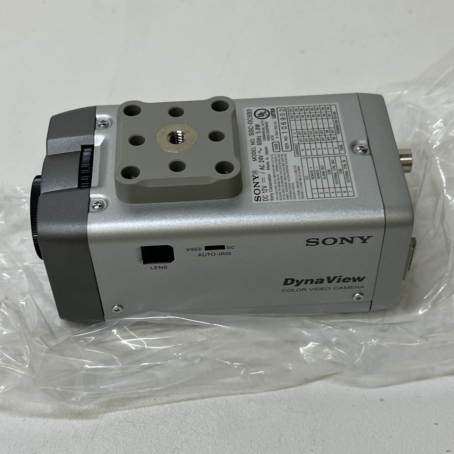Sony SSC-DC593 DynaView Color Video Camera