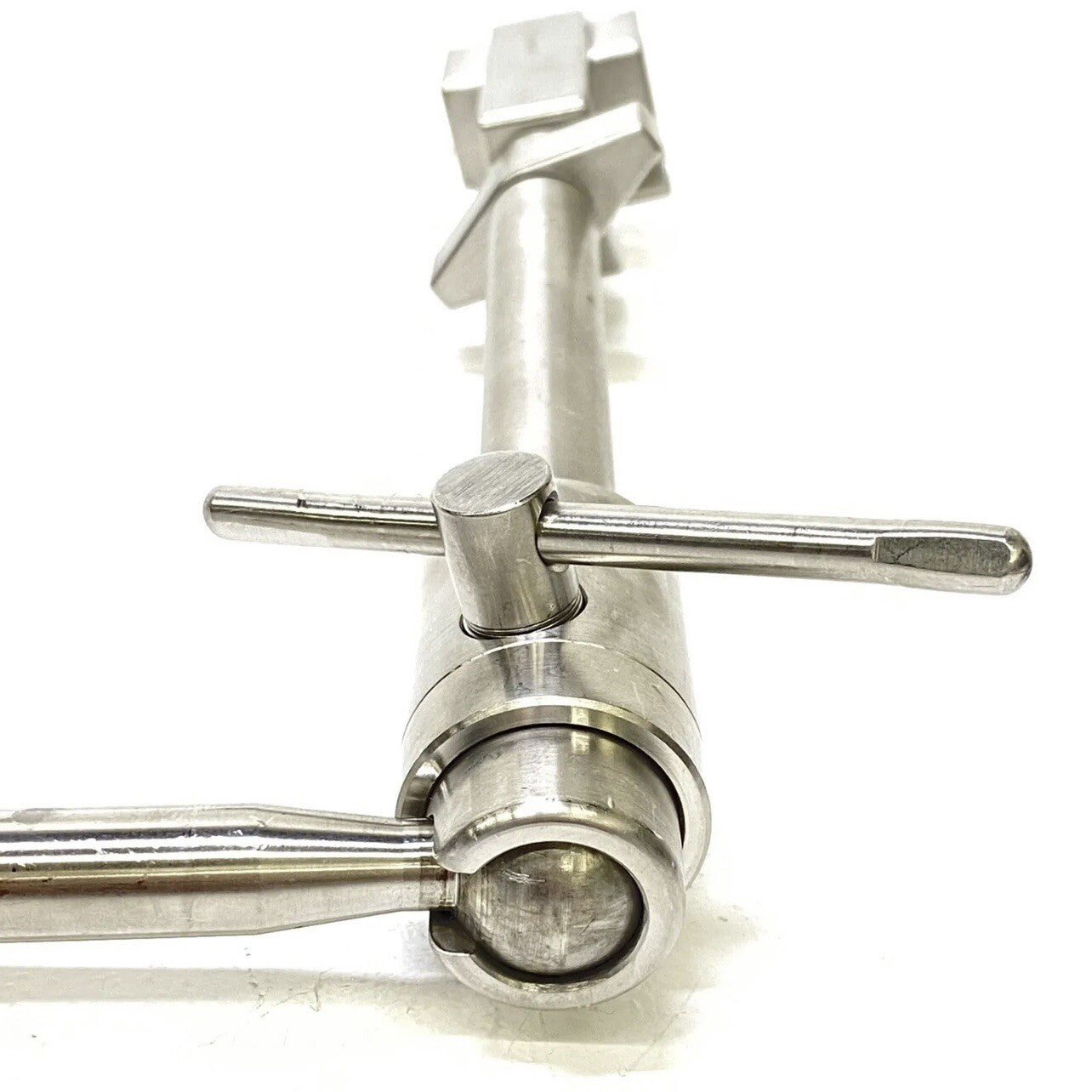 Medtronic Metrx REF 9560523 Bed Rail Attachment