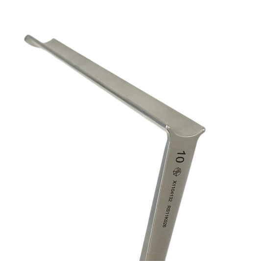 Medtronic REF X1104132 RS11K026 Hook Retractor