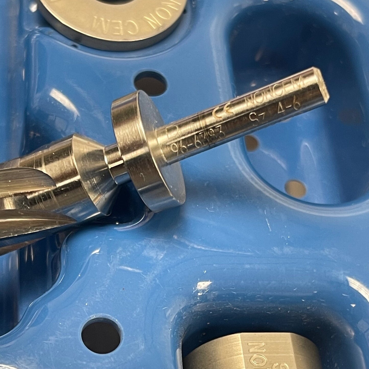 Depuy Orthopedics Non Cemented Modular Punch Instruments With Tray