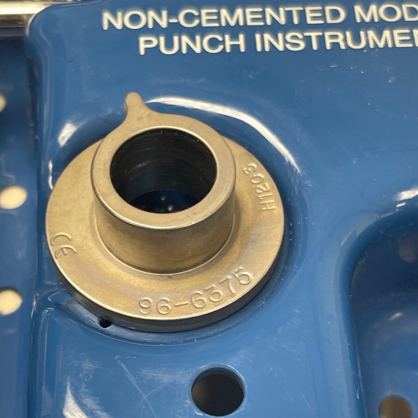 Depuy Orthopedics Non Cemented Modular Punch Instruments With Tray