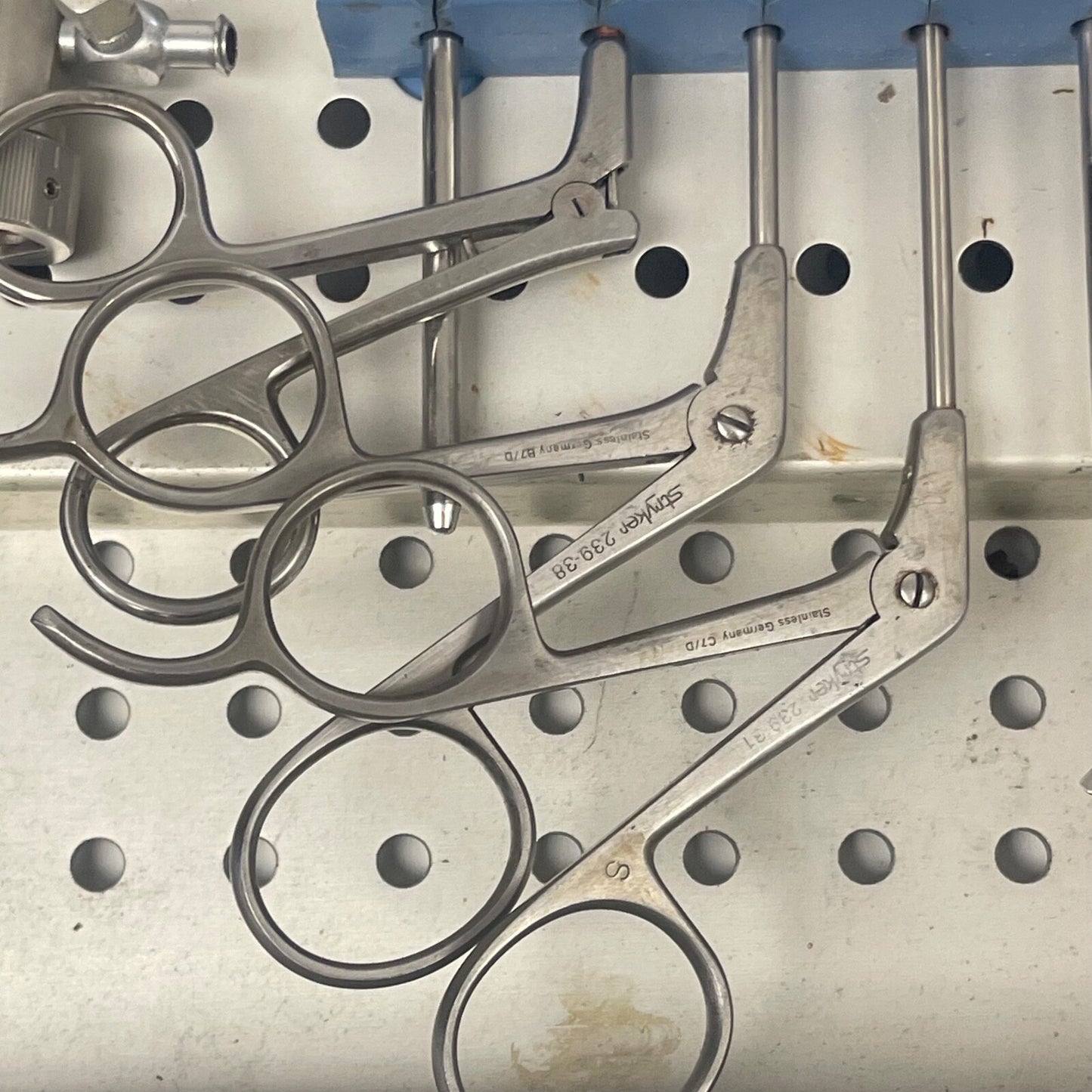 Stryker REF 233-32-120 Surgical Arthroscopic Manual Instrument Set