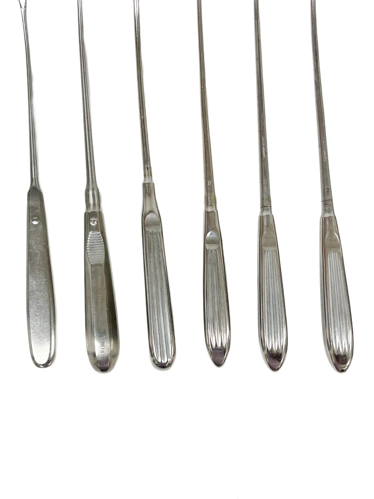 Weck / v. mueller Uterine Curette ( Lot 15 )