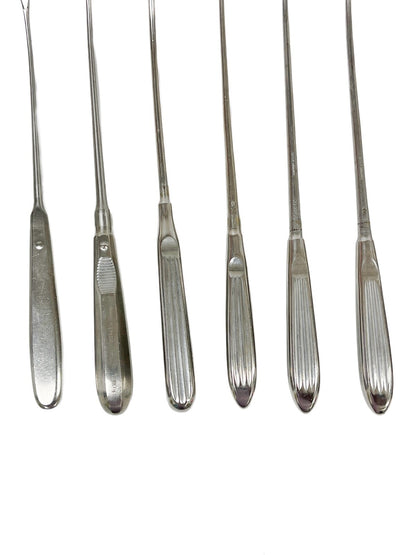 Weck / v. mueller Uterine Curette ( Lot 15 )
