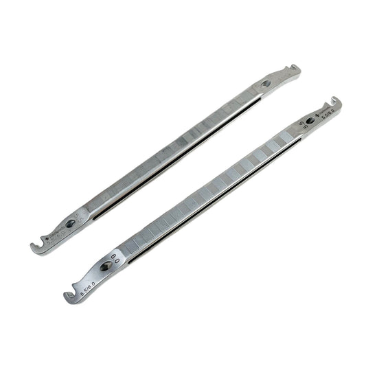 MEDTRONIC REF 5584255 / 5584260 €“ 5.5/6.0mm Rod Correction In Situ Benders Set