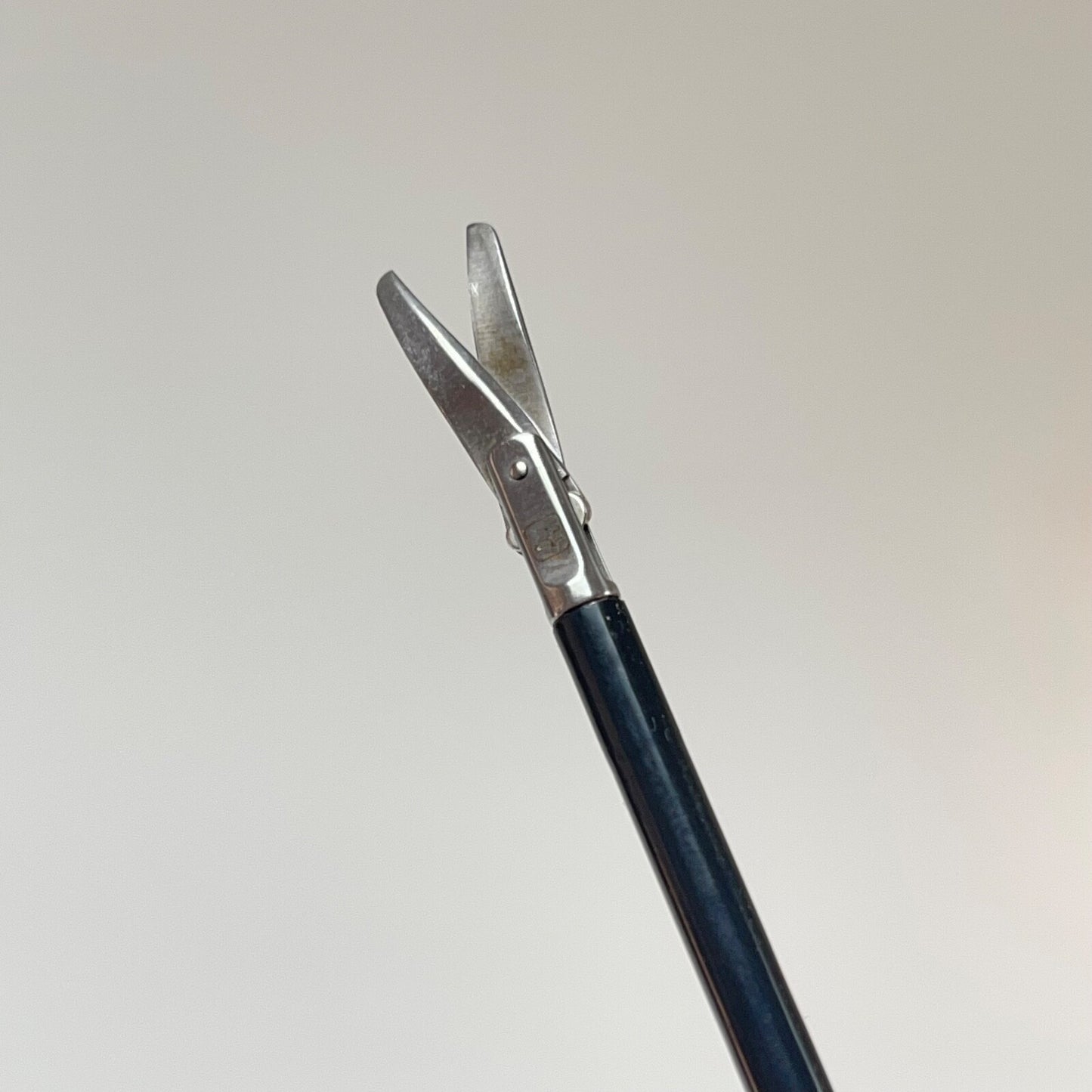 R. Wolf  8393.966 Laparoscopic Scissor W/ HF Rotatable Without Ratchet Handle