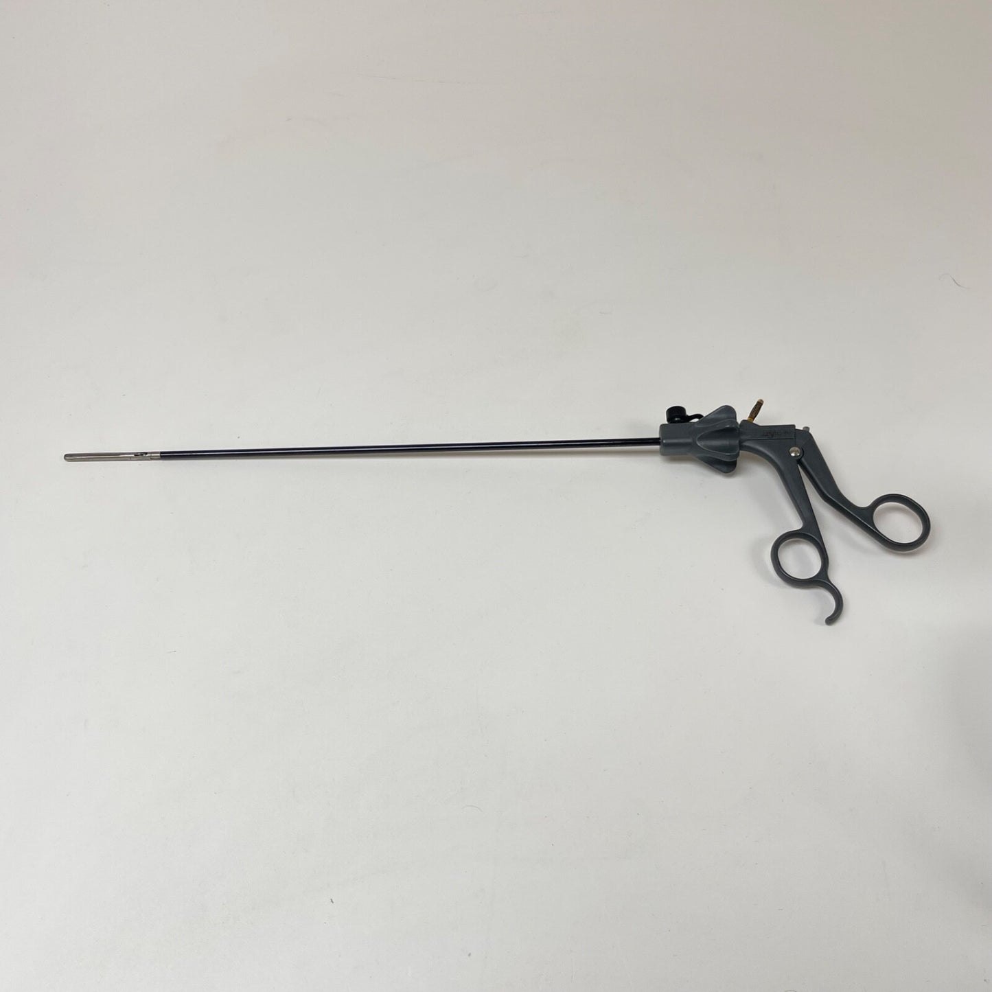 STRYKER 250-080-617 5.0 mm Peek Monopolar Handle W/ Laproscopic Grasper