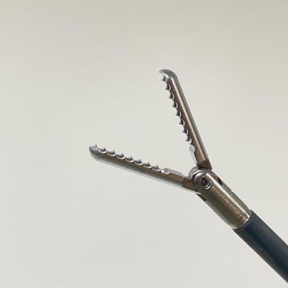Surgical Wave Grasping Forceps,  5mm w/ Rotating Metal Handle