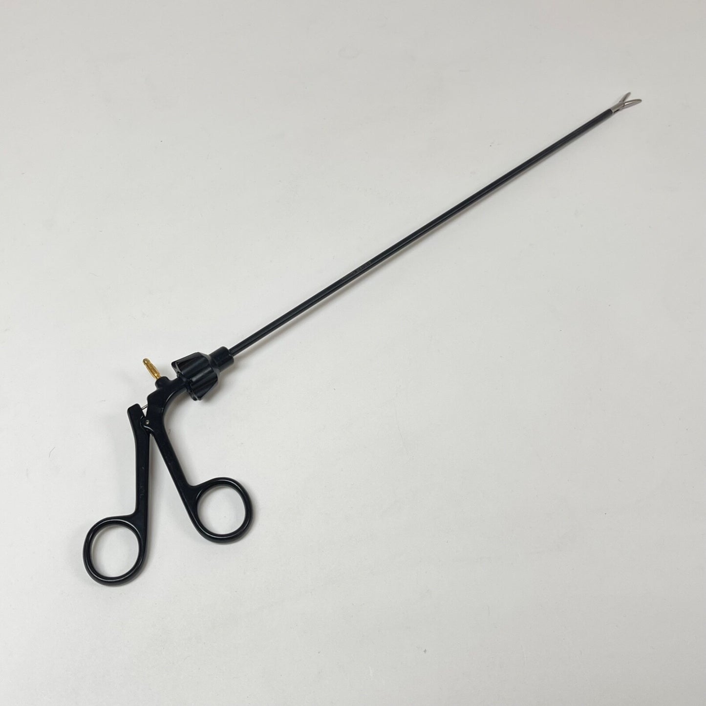 Surgical Straight Grasper 5mm Reusable W/ Monopolar Handle