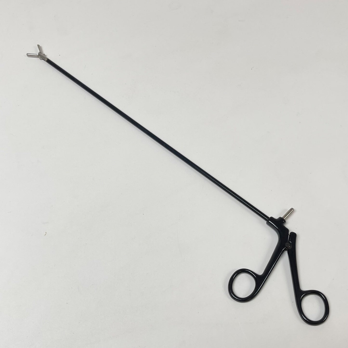 Surgical Straight Grasper 5mm Reusable W/ Monopolar Handle