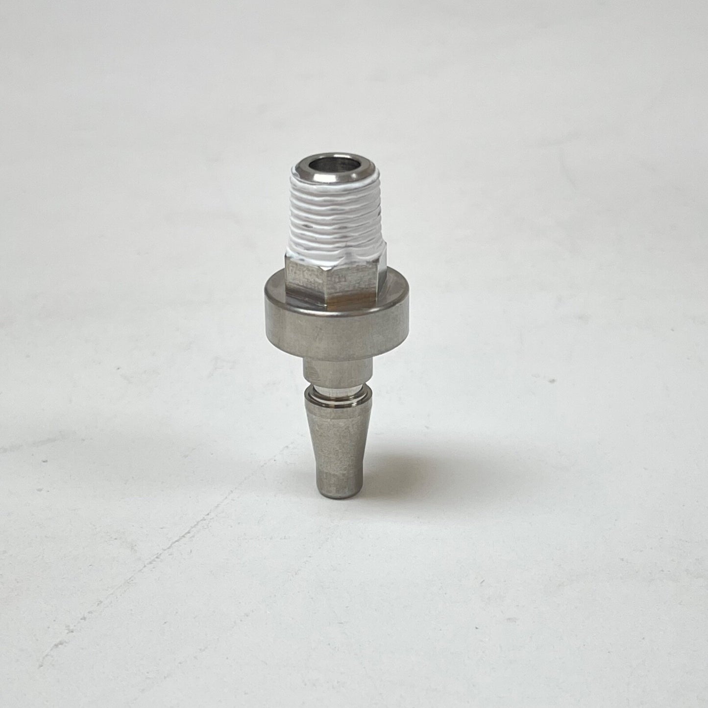 Medtronic 001-647 WF-25 Male Adapter Schrader Air Midas Rex Legend