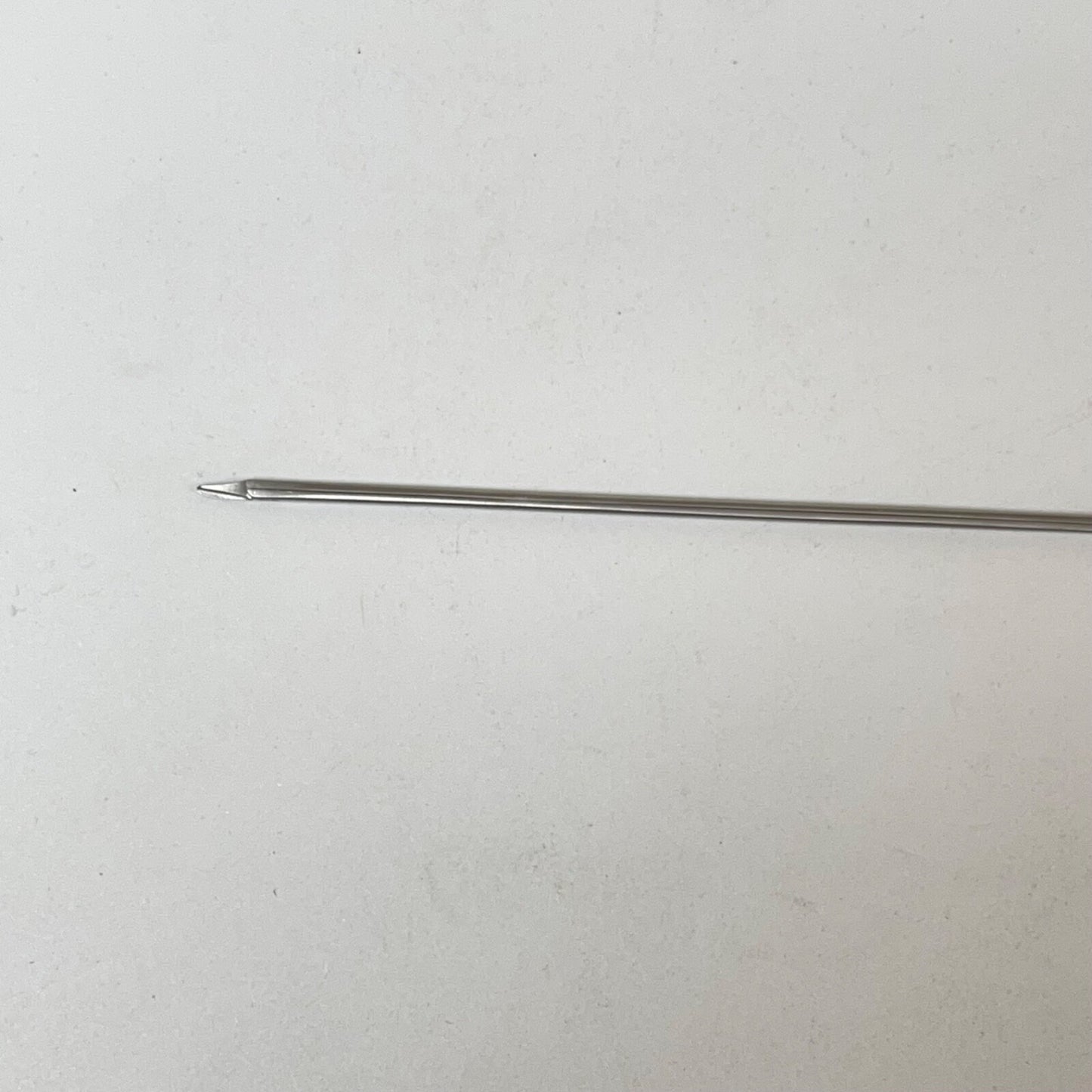 CODMAN 54-5604 Decker Alligator Scissors (Microsurgical) Straight 5.0mm