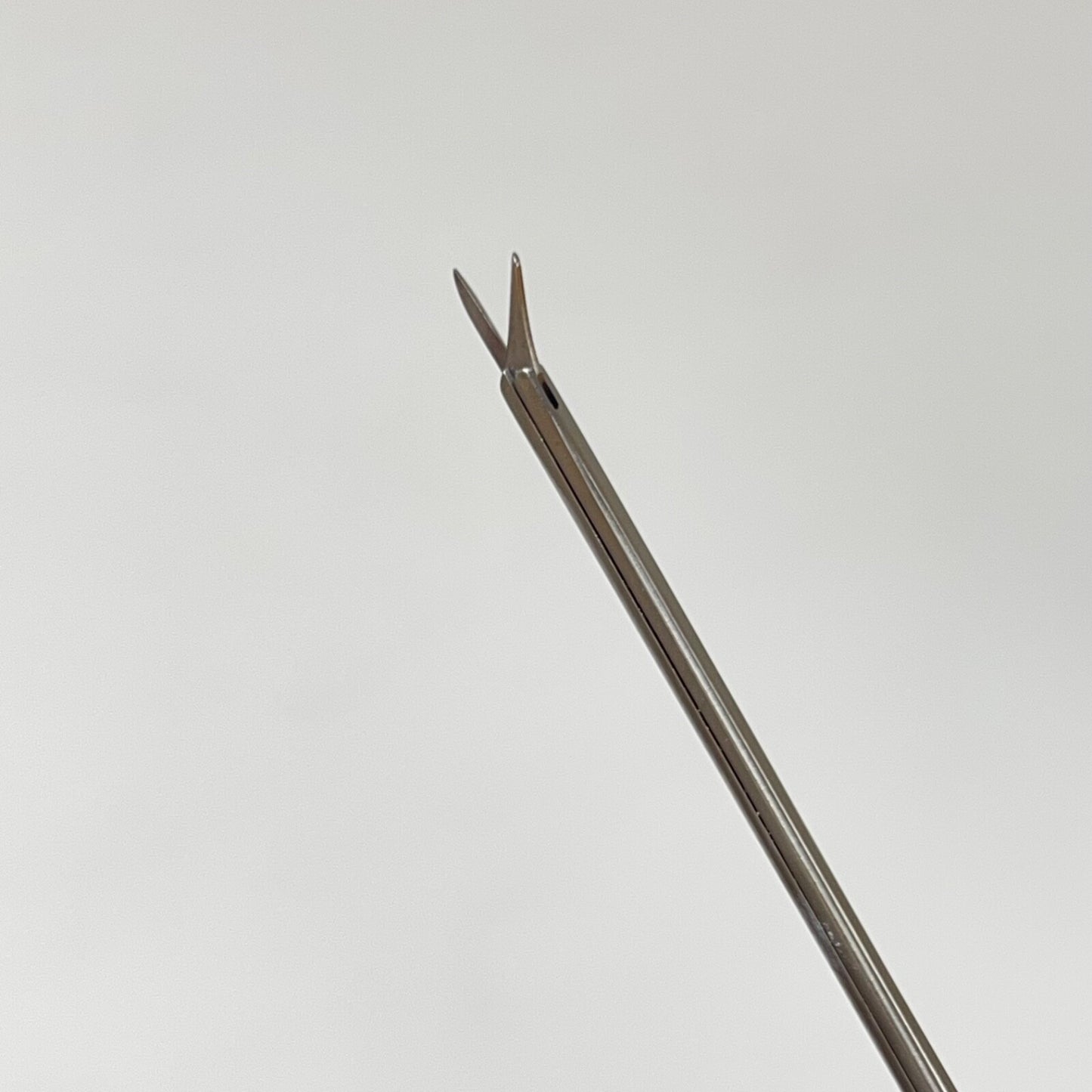 CODMAN 54-5604 Decker Alligator Scissors (Microsurgical) Straight 5.0mm