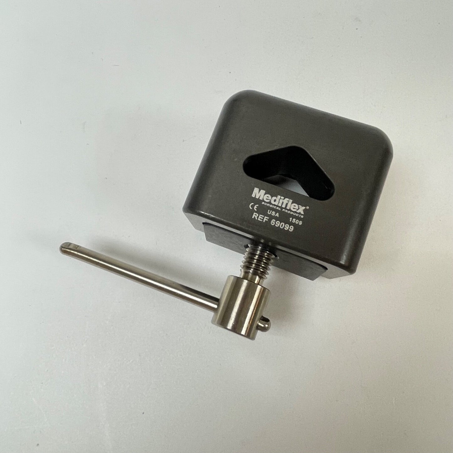 MEDIFLEX 0508R FLEXARM PLUS SYSTEM ( RAIL CLAMP, FLEXARM, LONG REACH ARM ,HOOKS)