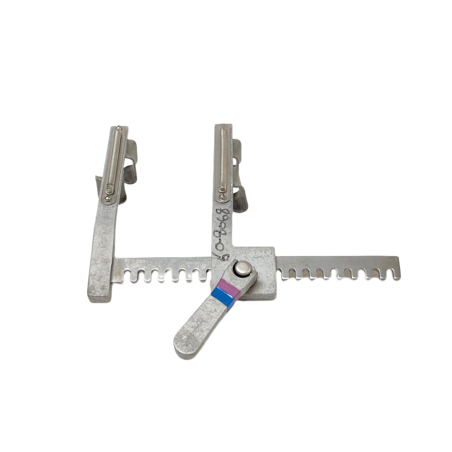 CODMAN 50-8068 ANKENEY Sternal Retractor, aluminum, with stainless steel rack