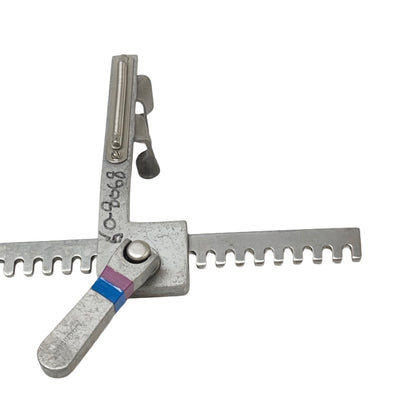 CODMAN 50-8068 ANKENEY Sternal Retractor, aluminum, with stainless steel rack