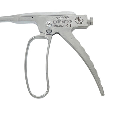 Medtronic 9296099 Crescent System Extractor W/ Lock