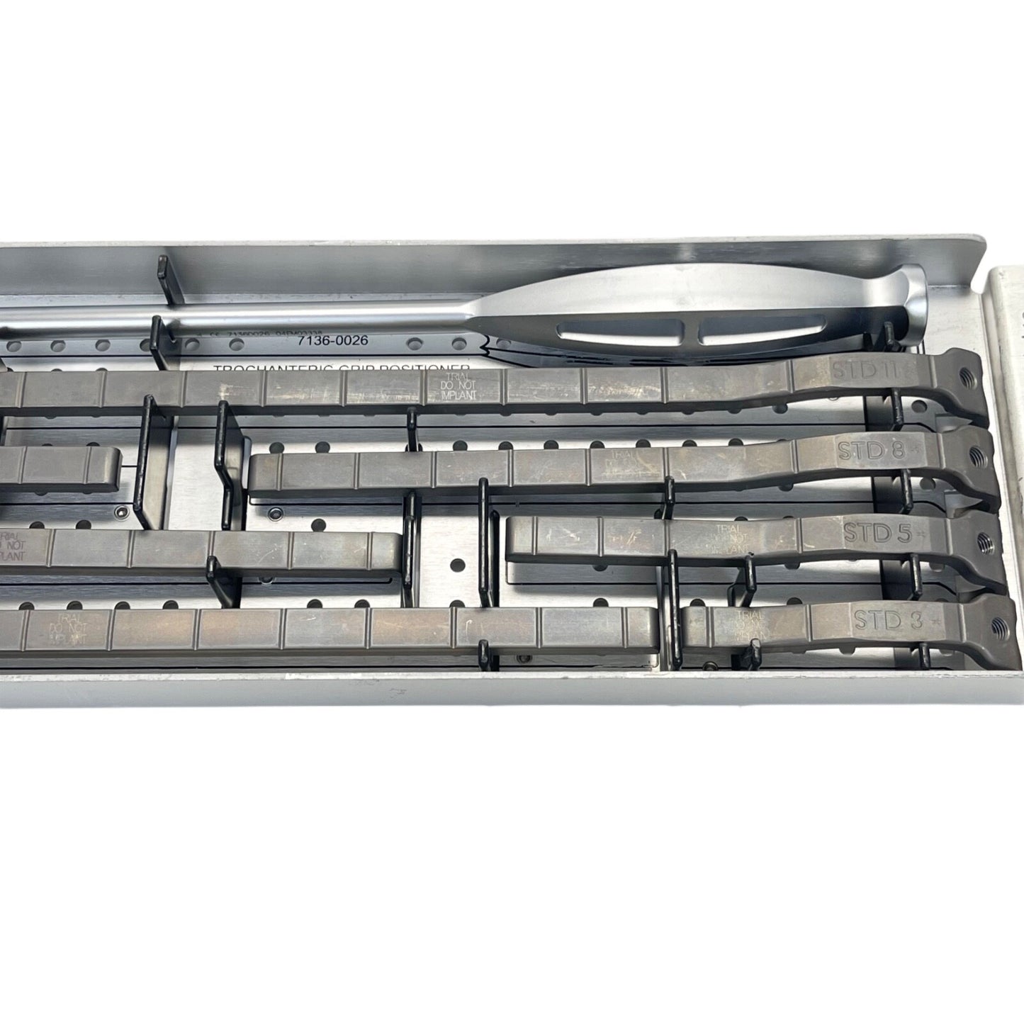 SMITH & NEPHEW 7136-0043 Accord Instrument Set W/ Caddy